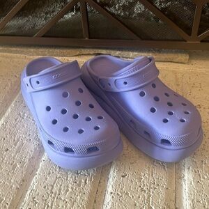 Platform crocs